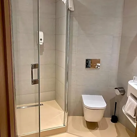 Soblue 酒店 昂蒂布